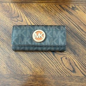 Michael Kors wallet